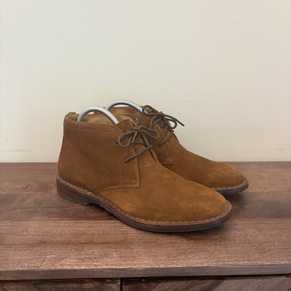 H.S. Trask Chukka Boots Brady Men 8 Cognac‎ Suede Leather Vibram Sole MSRP $245